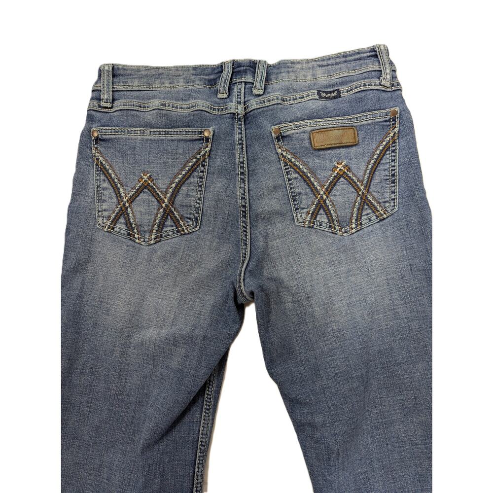 Women's Wrangler Retro Mae Mid-Rise Bootcut Jeans Size 31/11 X 32 - Picture 6 of 7